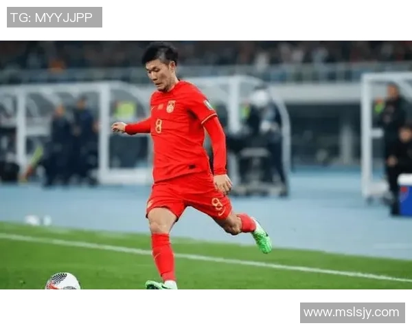 吴磊足球明星签名背后的故事与他的成长历程揭秘